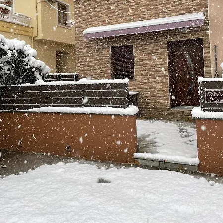 Felicia'S House Villa Agria Exterior photo