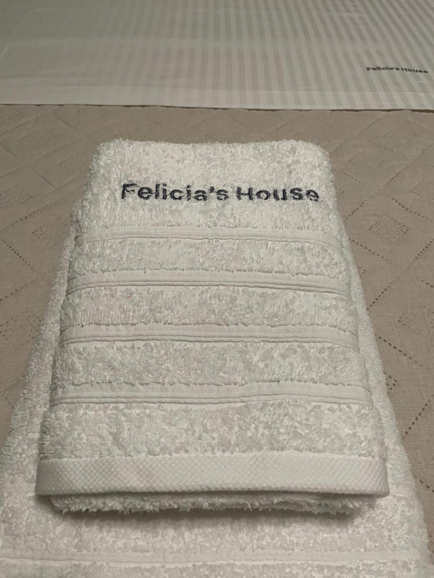 Holiday home Felicia's House